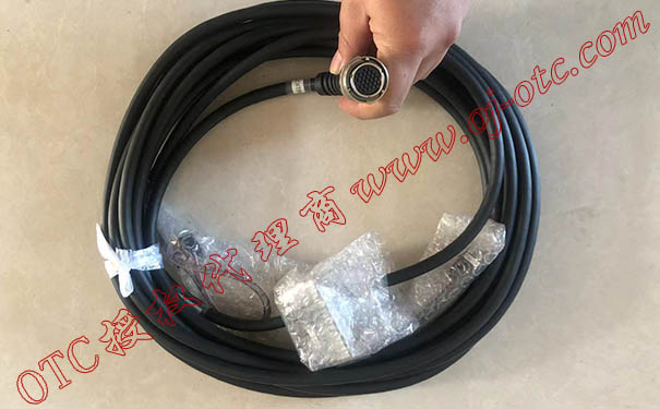 OTC機(jī)器人示教器FD19TP-DSJNC的電纜FD19RB3008 OTC機(jī)器人示教器FD19TP-DSJNC的電纜FD19RB3008